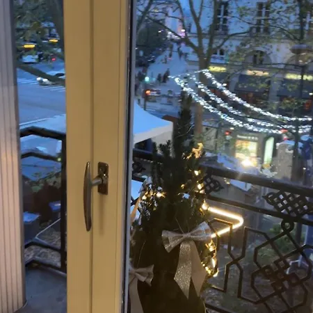 L'eskale / Gare De *