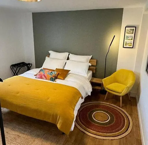 L'eskale / Gare De Lägenhet Tours