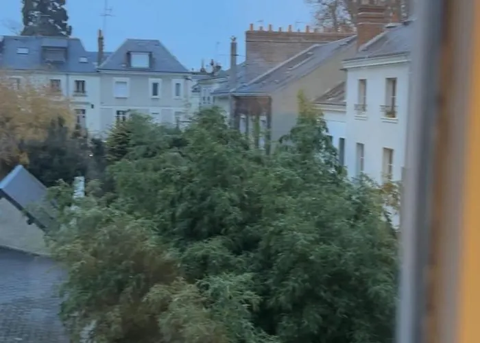 L'eskale / Gare De 투르